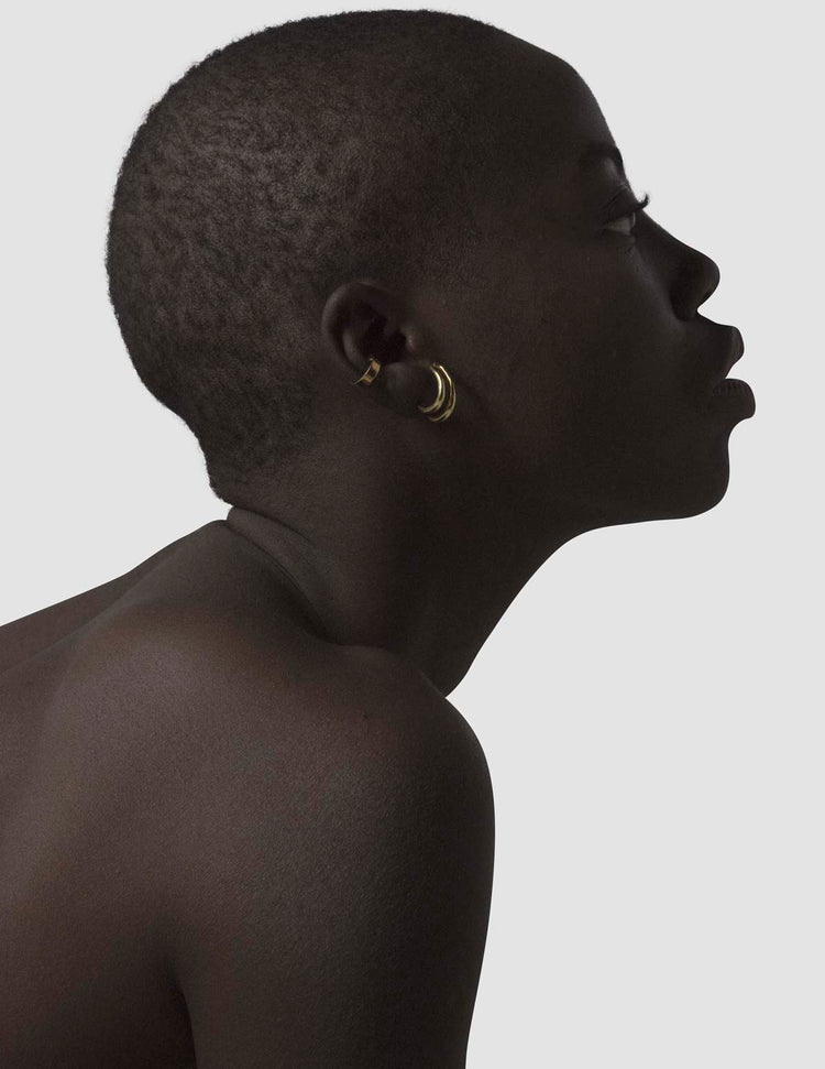 material:gold;