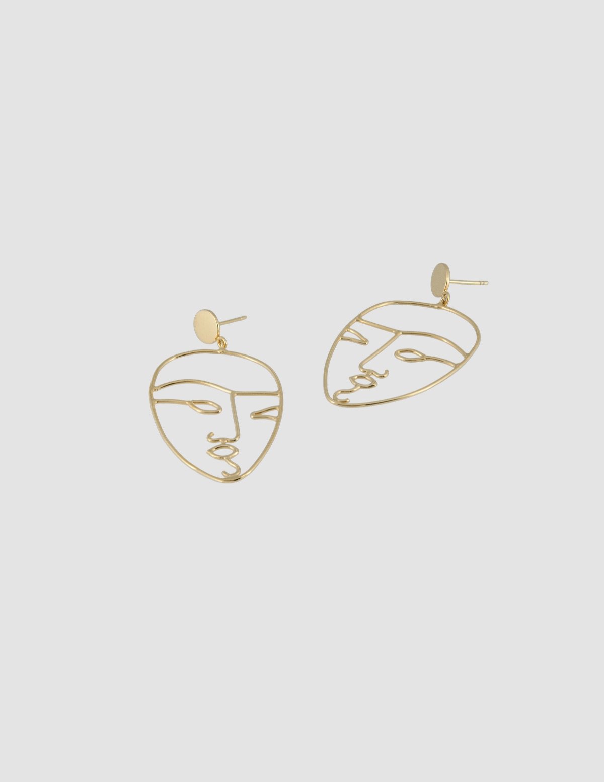 material:gold;