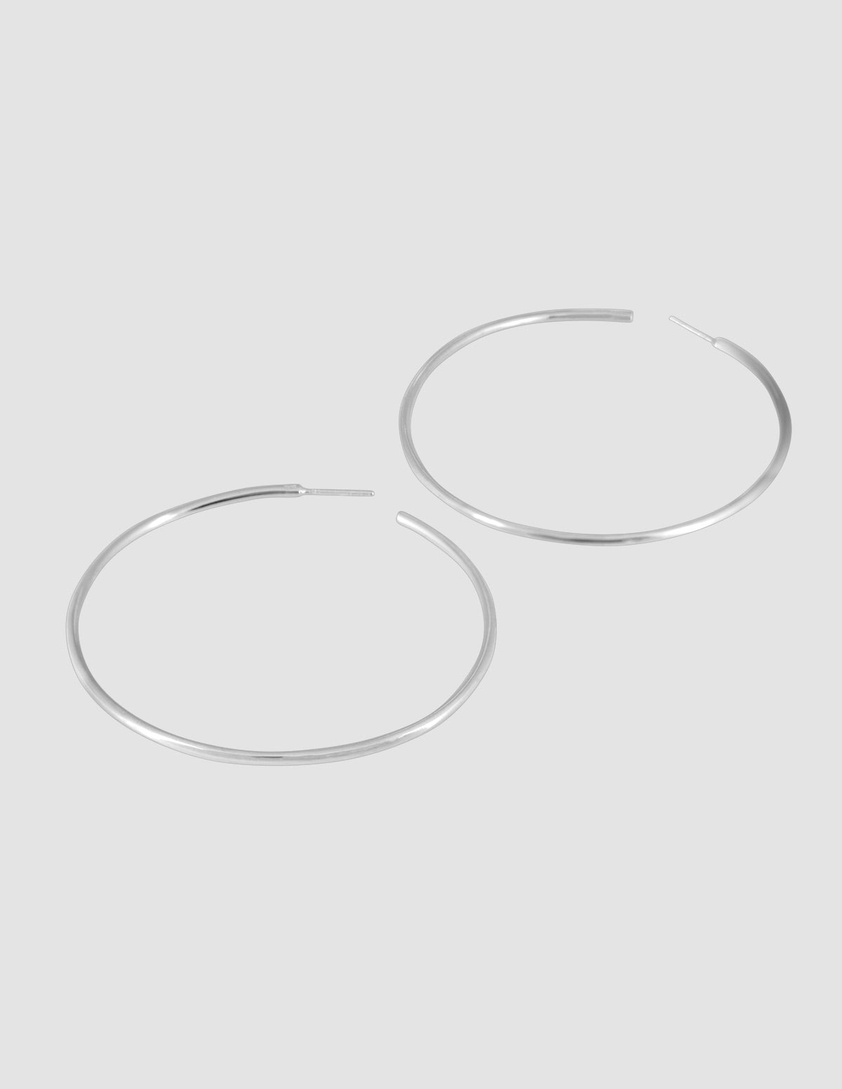 material:silver;