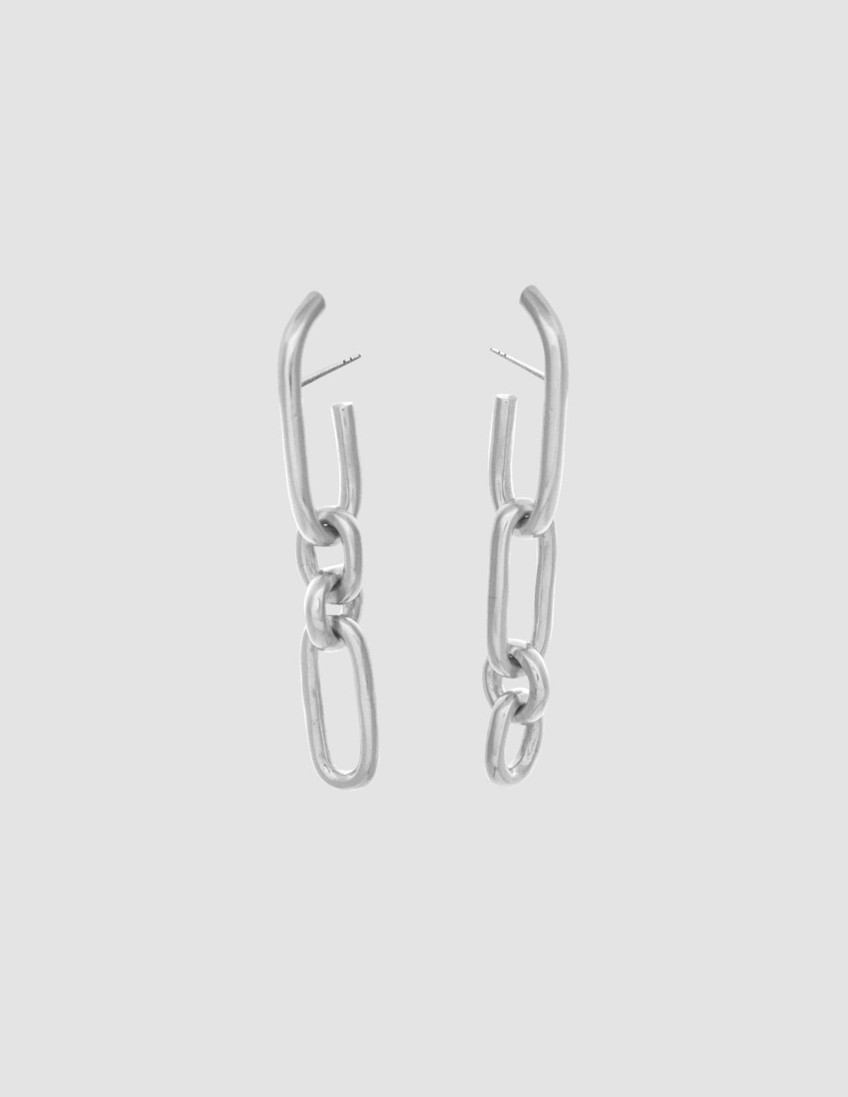 material:silver;