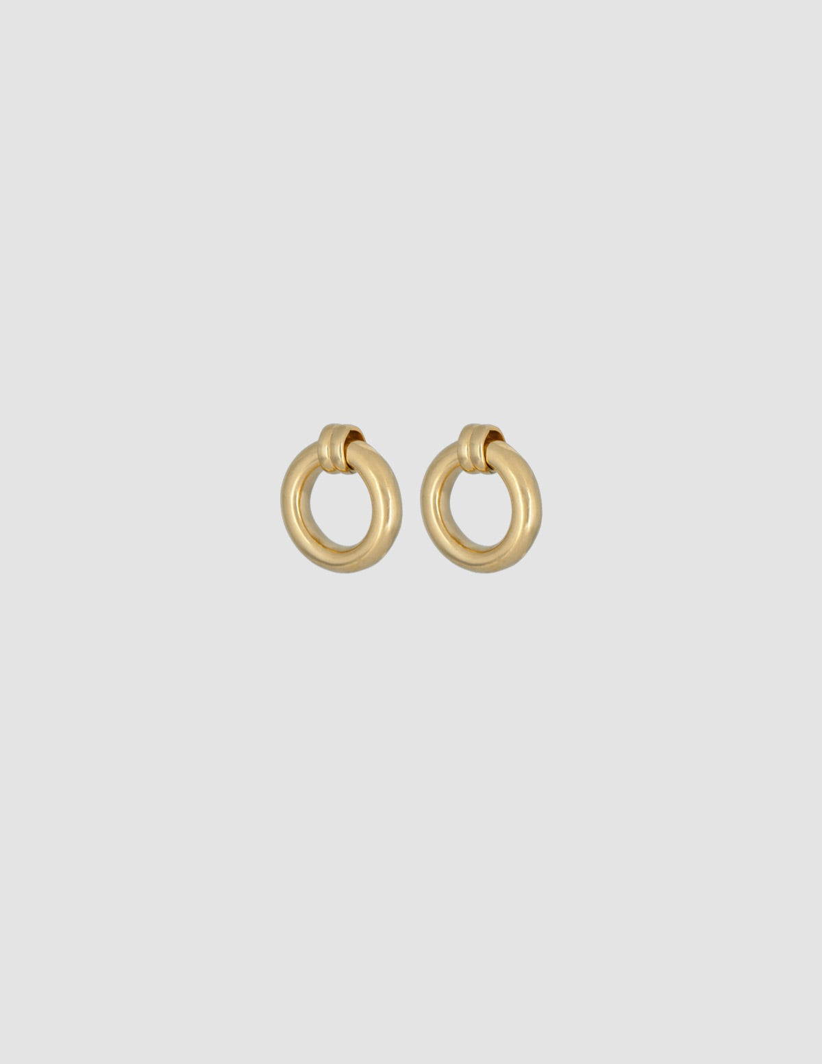 material:gold;