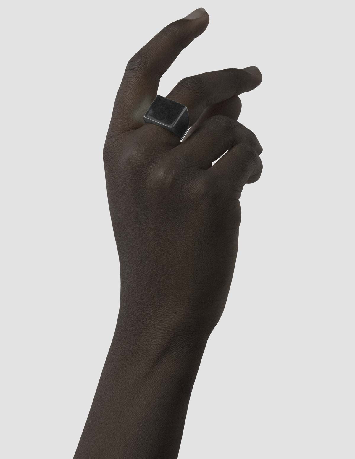 material:silver;