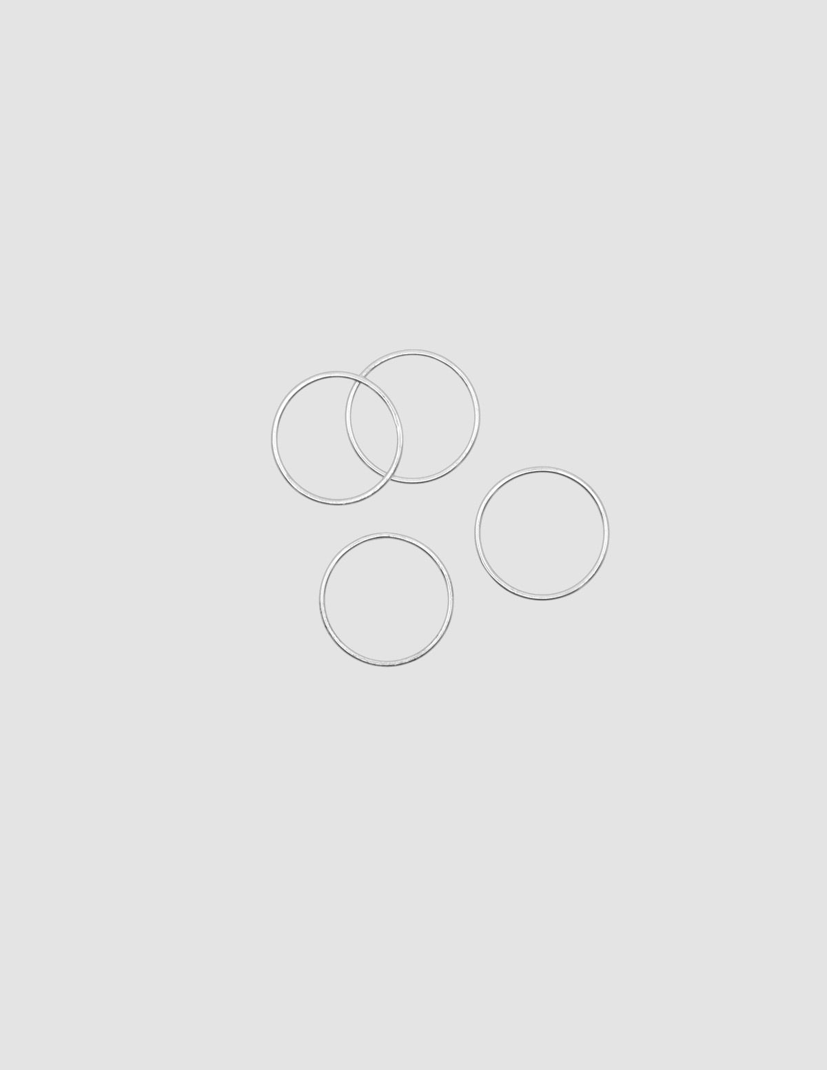 material:silver;