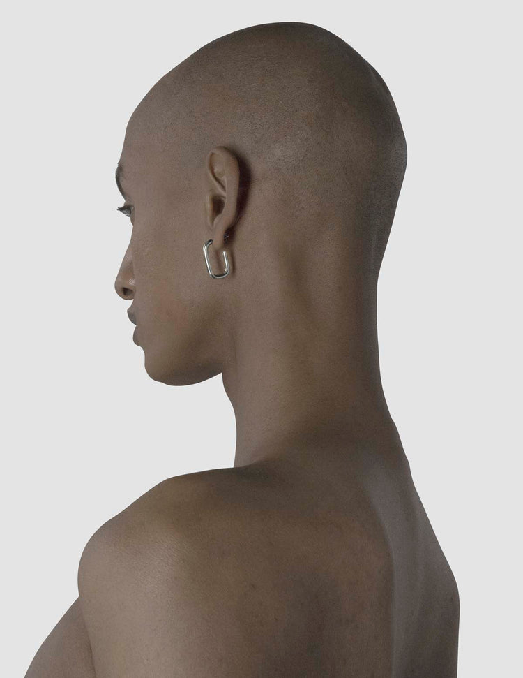 material:silver;