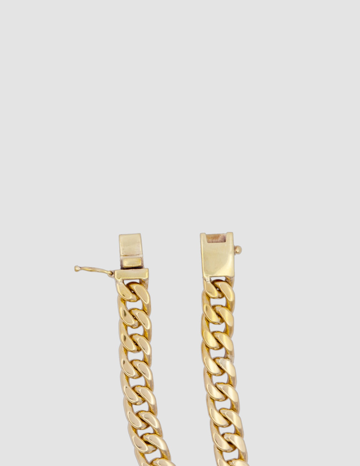 material:gold;