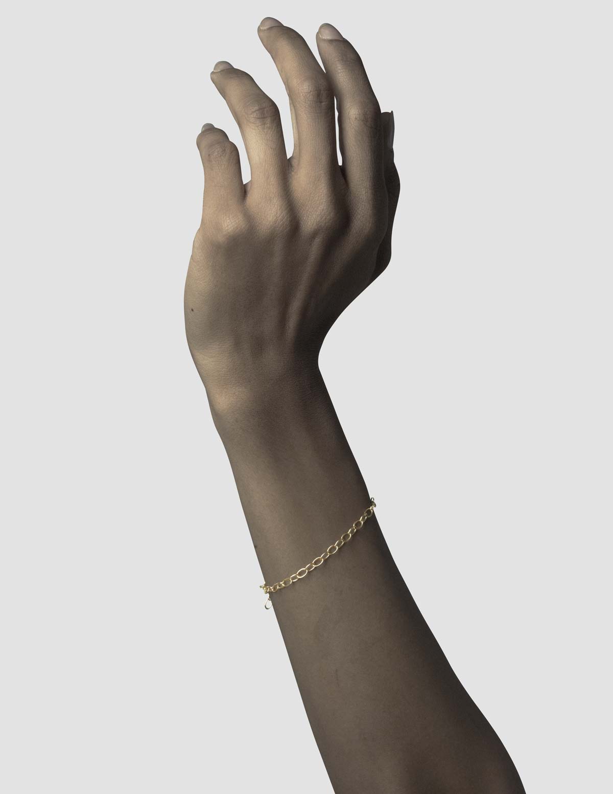 material:gold;